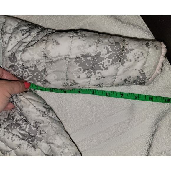 The North Face Reversible Puffer Jacket, 12m-18m (up to 2t-3t) - Picture 5 of 8